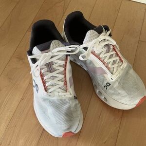 Cloudsurfer Next Womens 8.5